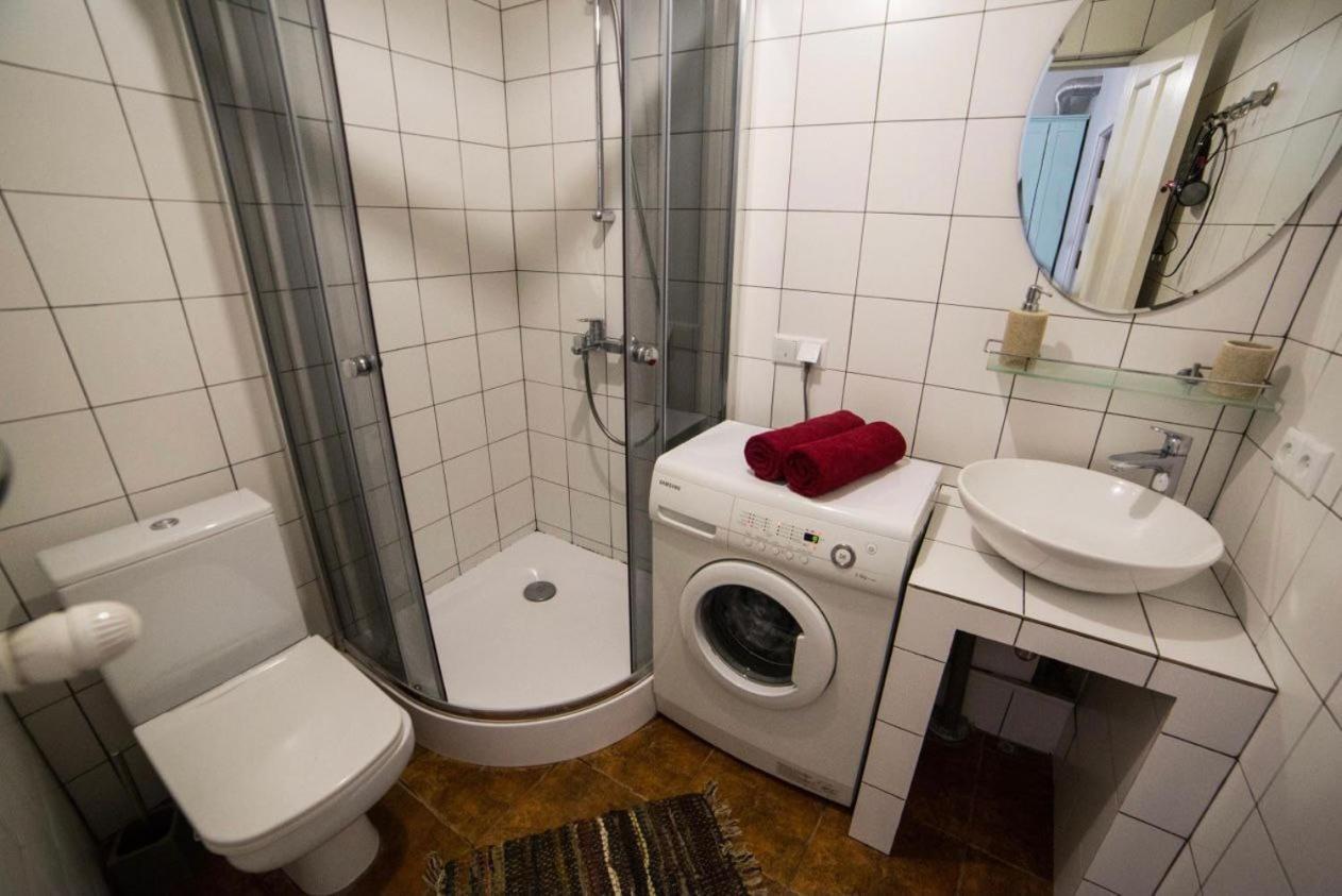 Vidfort Вірменська Lviv Kültér fotó